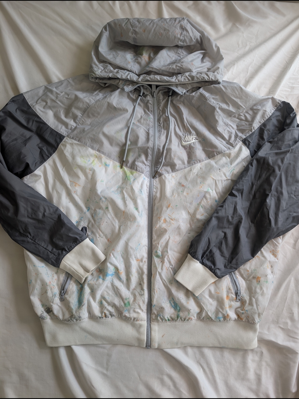 Nike Light Gray, White and Dark Gray Paint-Splatter Windbreaker - Mens